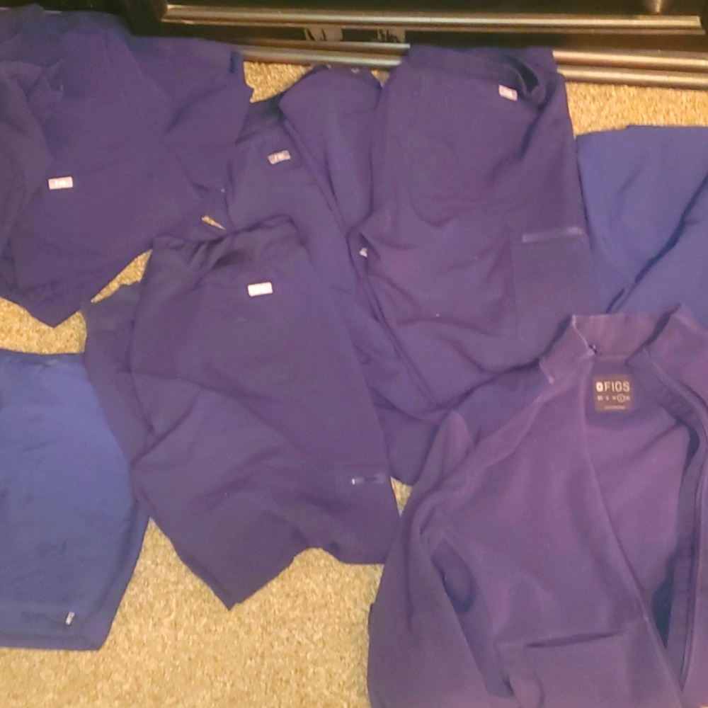 Figs scrubs plus jacket!